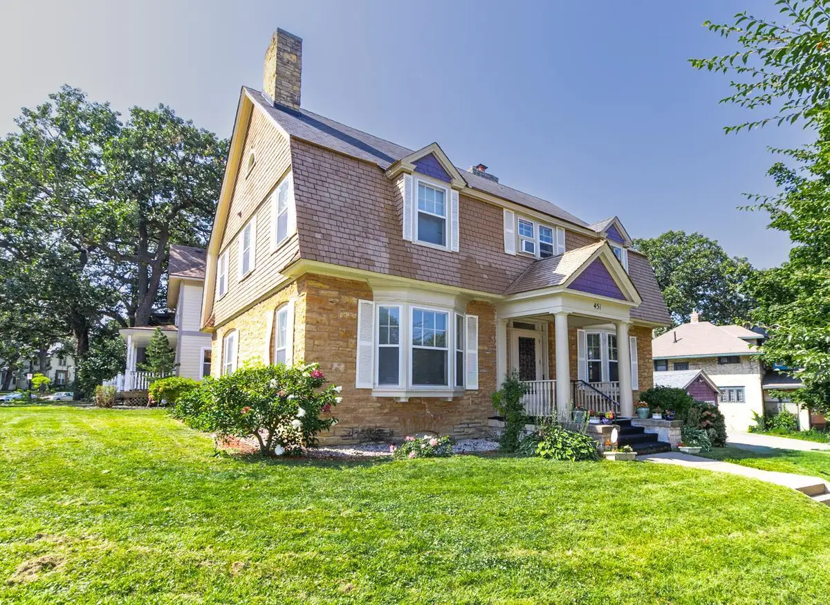 451 Lynnhurst Avenue E, Saint Paul, MN 55104 - #1