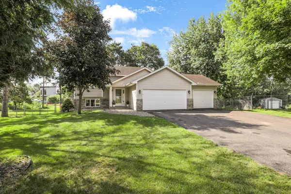 8918 Waconia Street Ne, Blaine, MN 55449