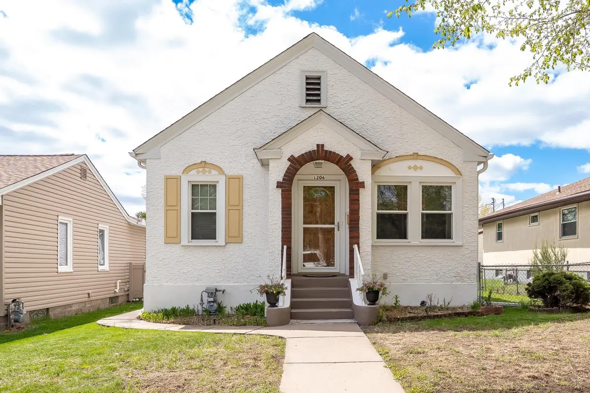 1206 Seminary Avenue, Saint Paul, MN 55104 - #1