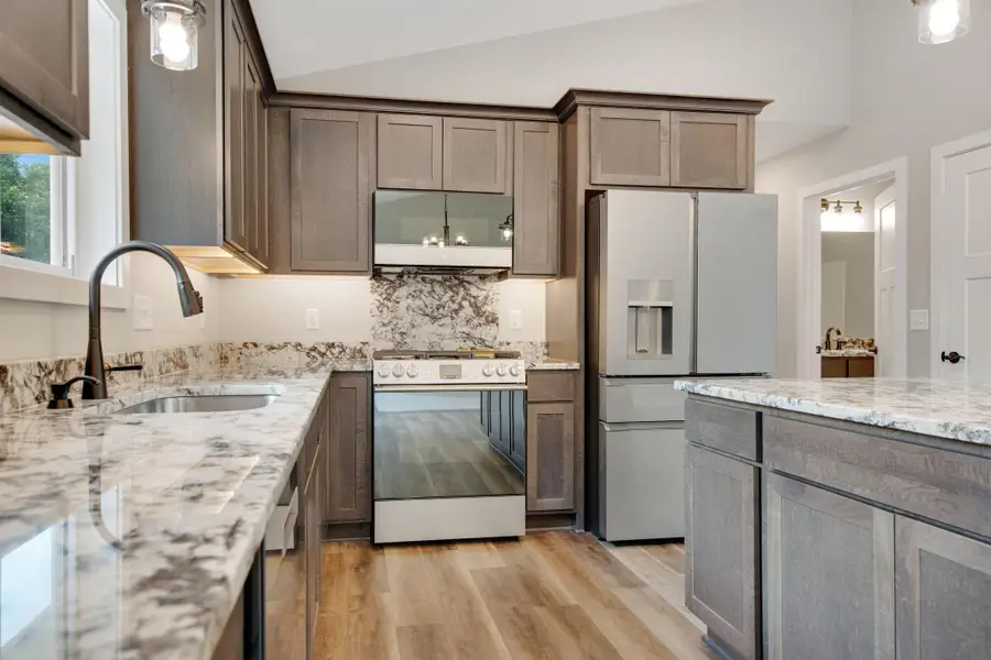 837 Sutherland Street, Somerset, WI 54025 - #2
