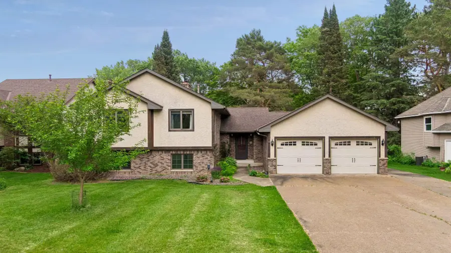 1326 Griffin Avenue, Mahtomedi, MN 55115 - #2