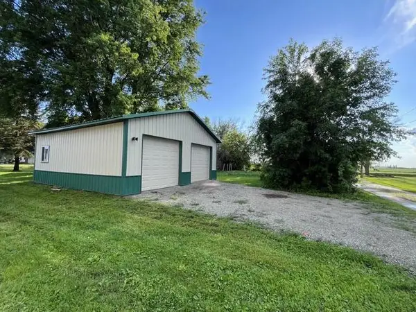 528 2nd Street W, Claremont, MN 55924