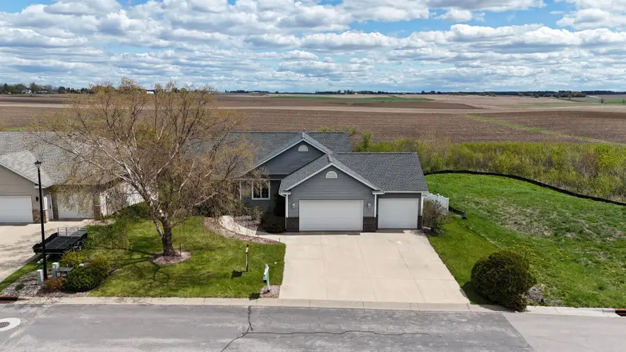 505 4th Street Se, Plainview, MN 55964 - #3