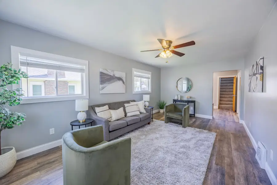 1067 Wilson Avenue, Saint Paul, MN 55106 - #3