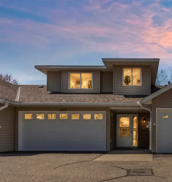 1214 Island Drive, Forest Lake, MN 55025