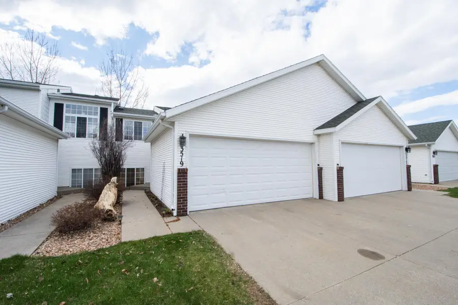 3519 31st Street S, Fargo, ND 58104 - #2