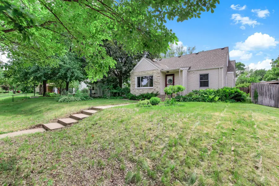 4539 Quail Avenue N, Robbinsdale, MN 55422 - #2