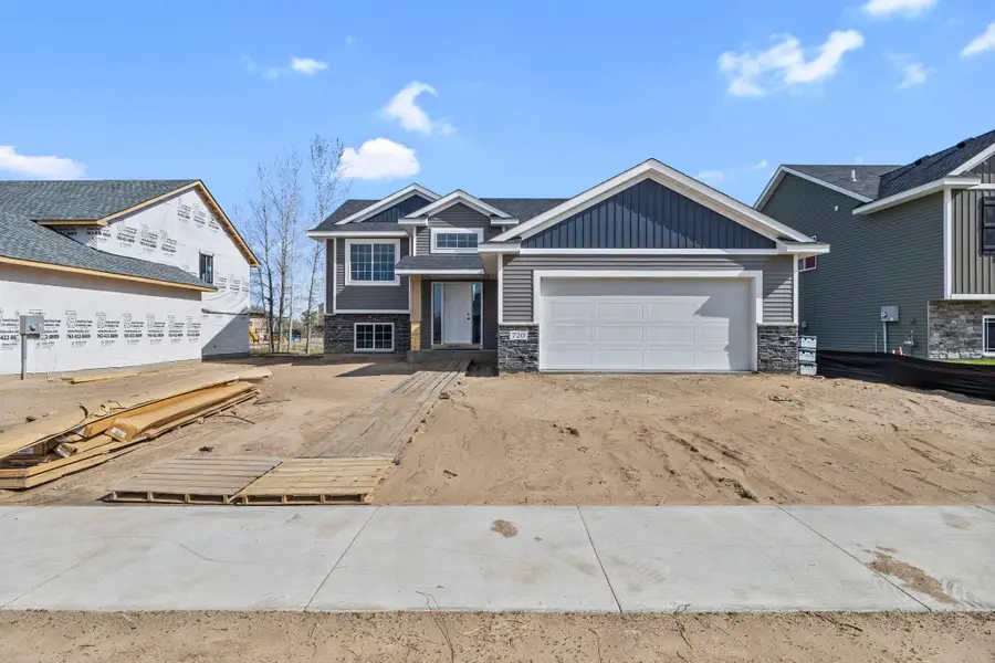 720 Margaret Lane Ne, Isanti, MN 55040 - #3