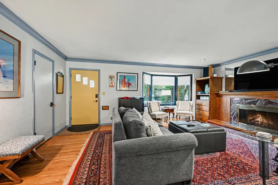 885 Old Lexington Avenue, Saint Paul, MN 55116 - #3