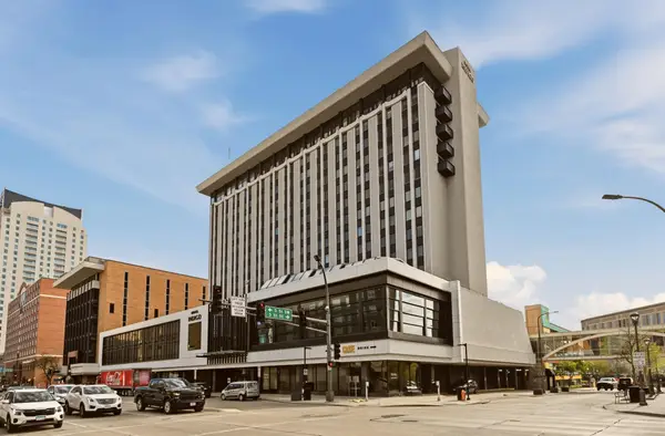 220 Broadway Avenue S #1104, Rochester, MN 55904