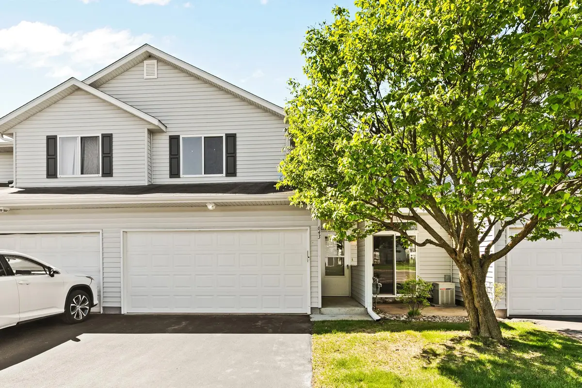 643 Roundhouse Street, Shakopee, MN 55379 - #1