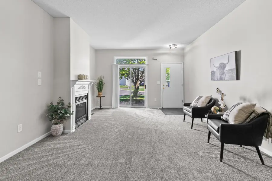643 Roundhouse Street, Shakopee, MN 55379 - #2