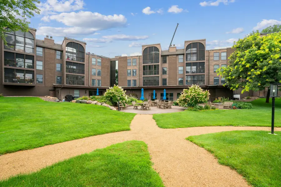 8441 Irwin Road #110, Bloomington, MN 55437 - #2