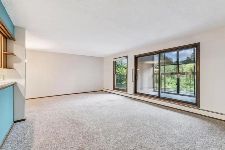 8441 Irwin Road #110, Bloomington, MN 55437 - #3