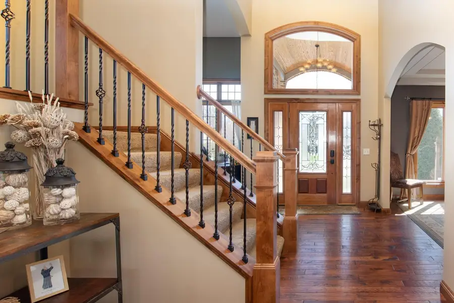 204 Woodhill Court, Mankato, MN 56001 - #2