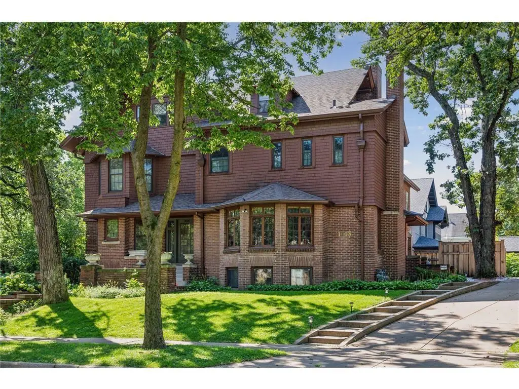 1613 W Franklin Avenue, Minneapolis, MN 55405 - #1