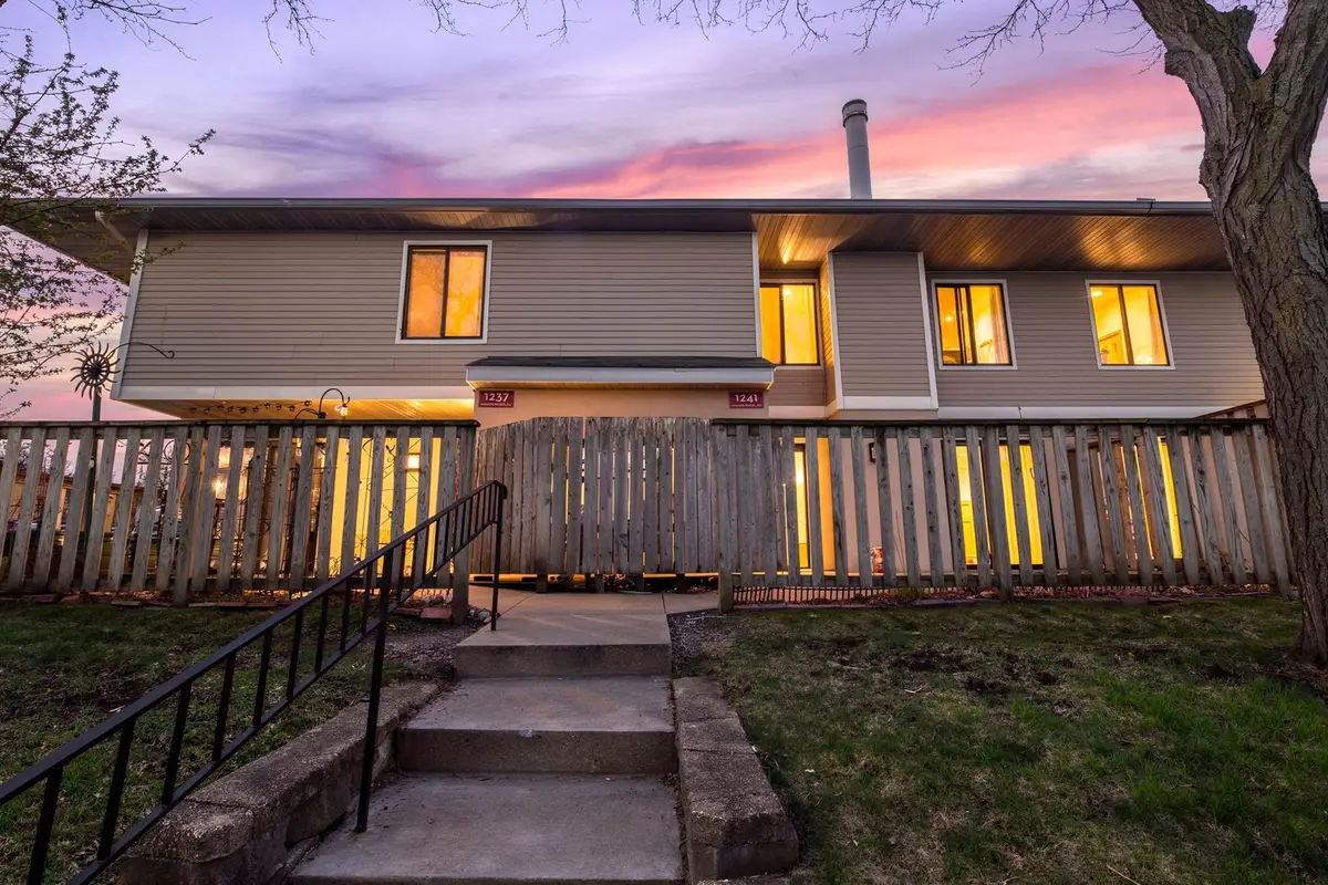 1241 Wagon Wheel Road, Hopkins, MN 55343 - #1