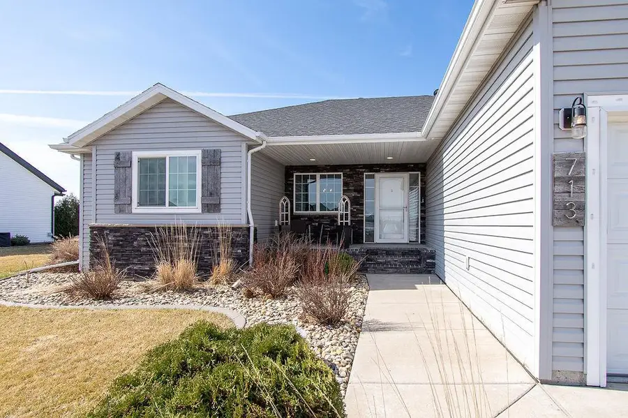 713 48th Avenue W, West Fargo, ND 58078 - #3