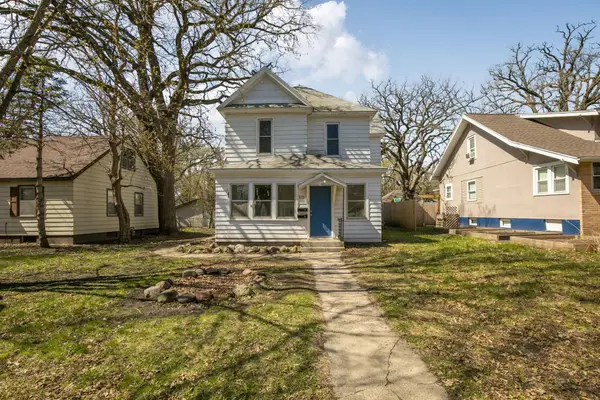 215 3rd Avenue Ne, Saint Cloud, MN 56304
