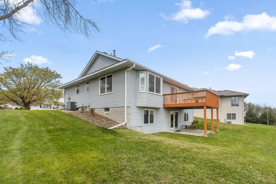 305 Crestview Drive, Hastings, MN 55033 - #2