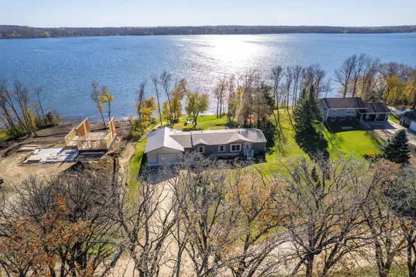 32422 Stalker View Lane, Underwood, MN 56586