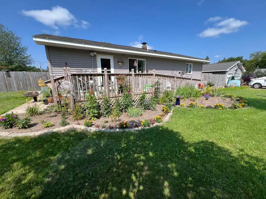224 E 2nd Street, Pillager, MN 56473 - #3
