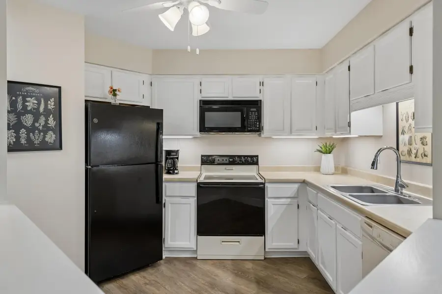 6500 Woodlake Drive #710, Richfield, MN 55423 - #3