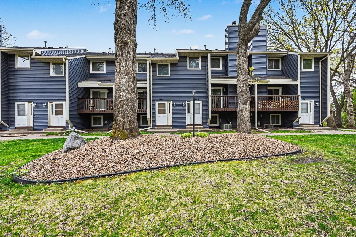 1810 113th Lane Nw, Coon Rapids, MN 55433 - #1