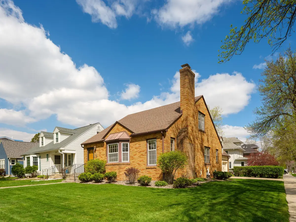 1201 Center Street W, Rochester, MN 55902 - #1
