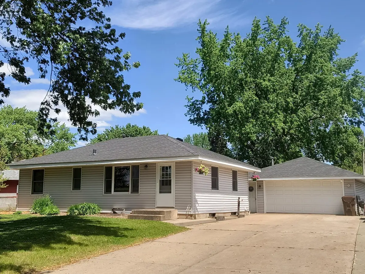 6526 90th Street S, Cottage Grove, MN 55016 - #1