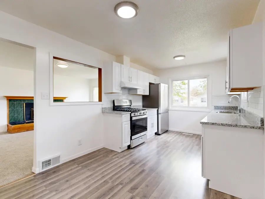 1413 Park Street, Saint Paul, MN 55117 - #2
