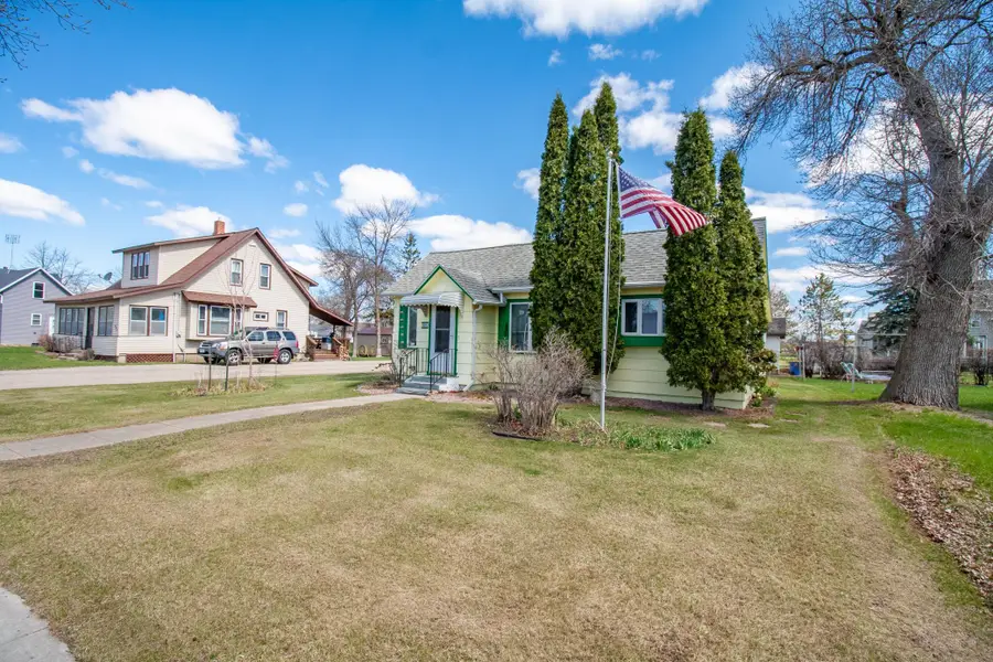 407 Holden Avenue, Henning, MN 56551 - #2