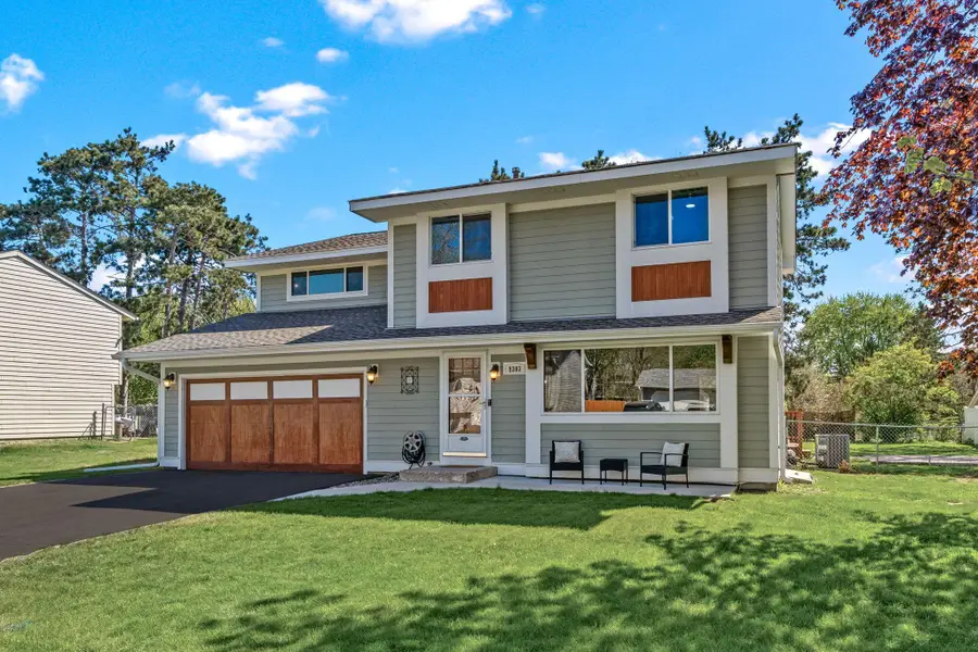 9303 Hallmark Avenue S, Cottage Grove, MN 55016 - #2