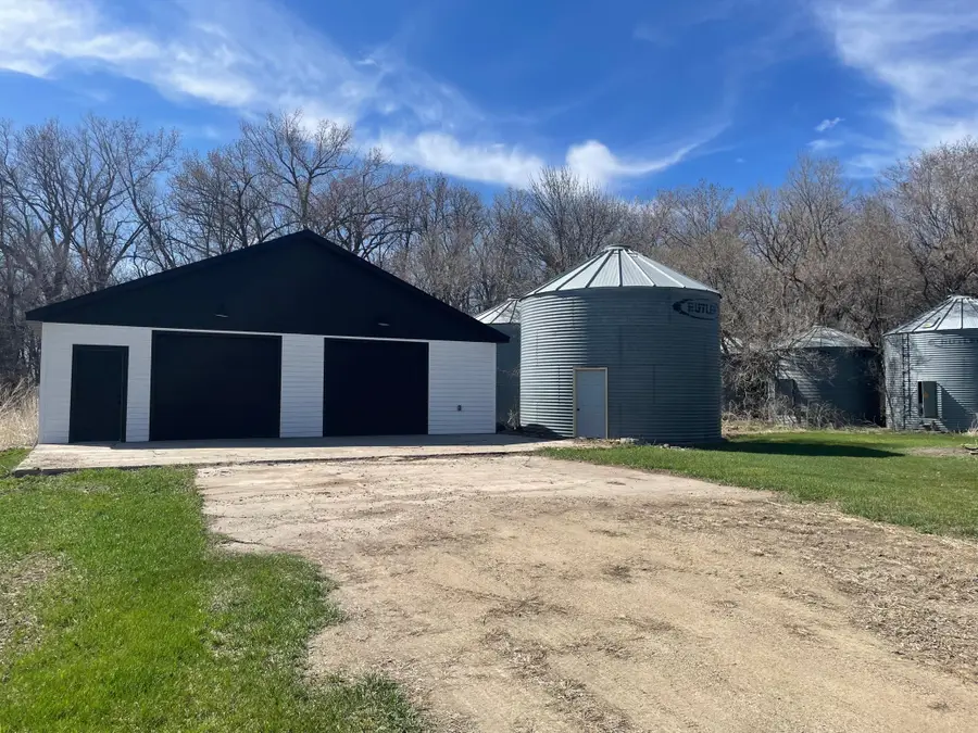 6894 150th Avenue N, Felton, MN 56536 - #2