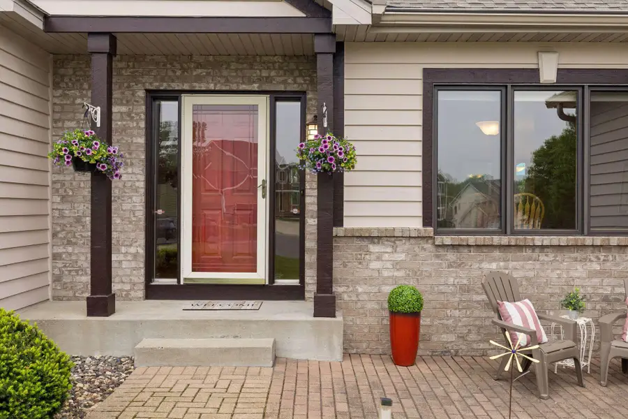 10947 Alexandra Court, Inver Grove Heights, MN 55077 - #3