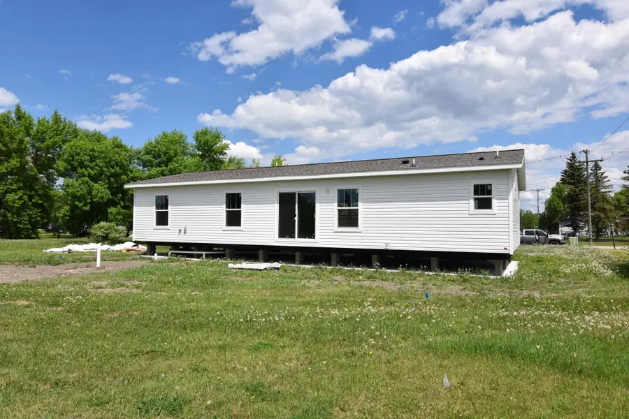 319 3rd Avenue Sw, Baudette, MN 56623 - #3
