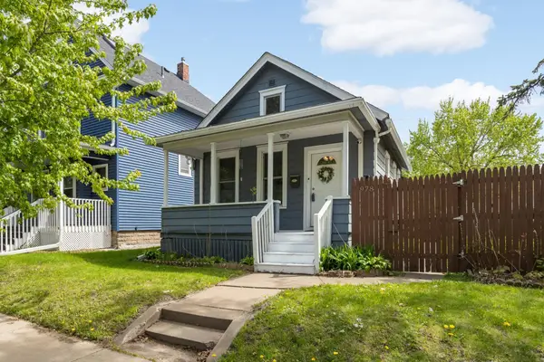978 3rd Street E, Saint Paul, MN 55106