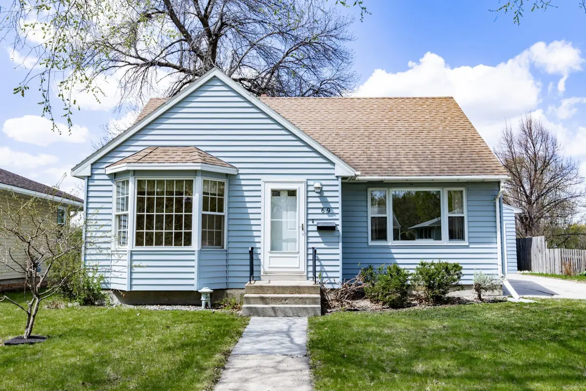69 18th Avenue N, Fargo, ND 58102 - #1