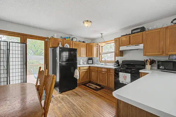 1484 Hazelwood Street, Saint Paul, MN 55106