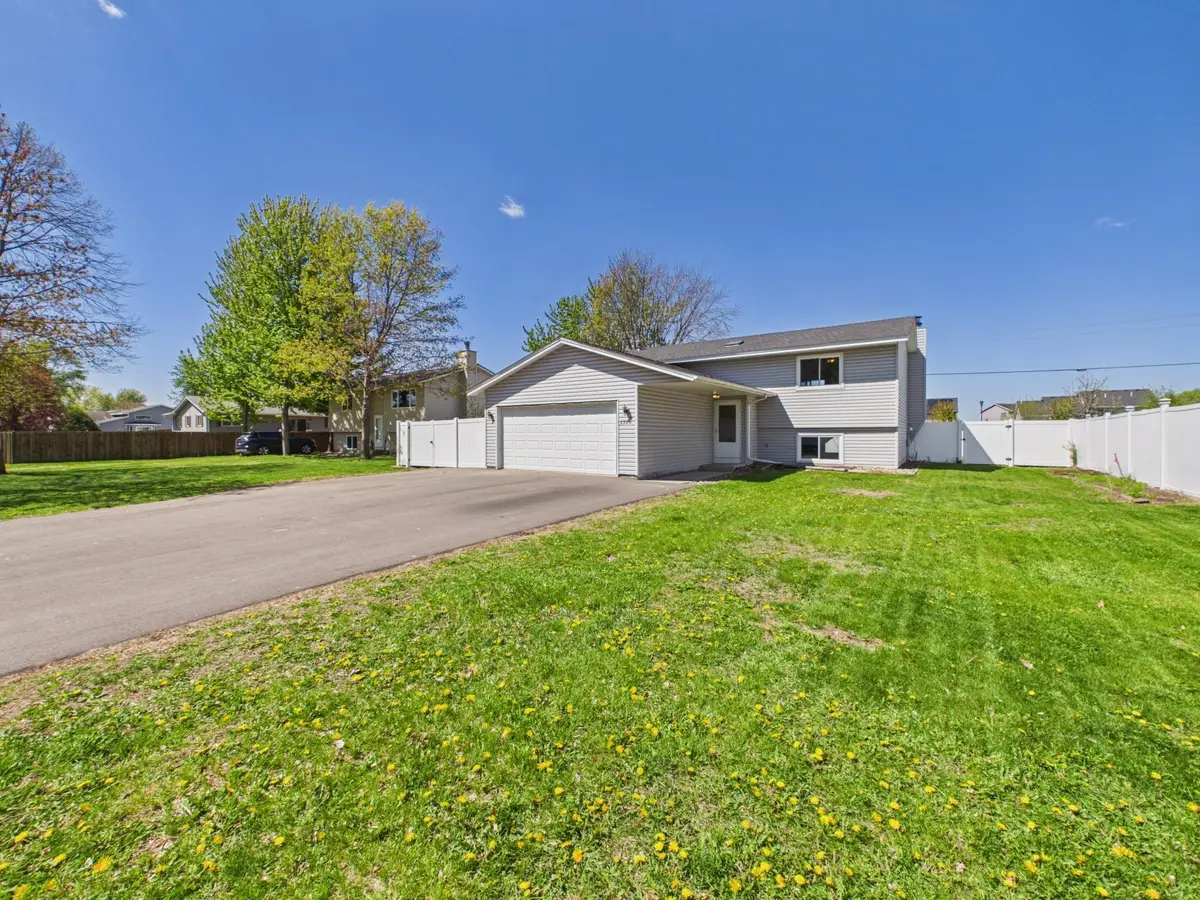 9380 Hale Avenue S, Cottage Grove, MN 55016 - #1
