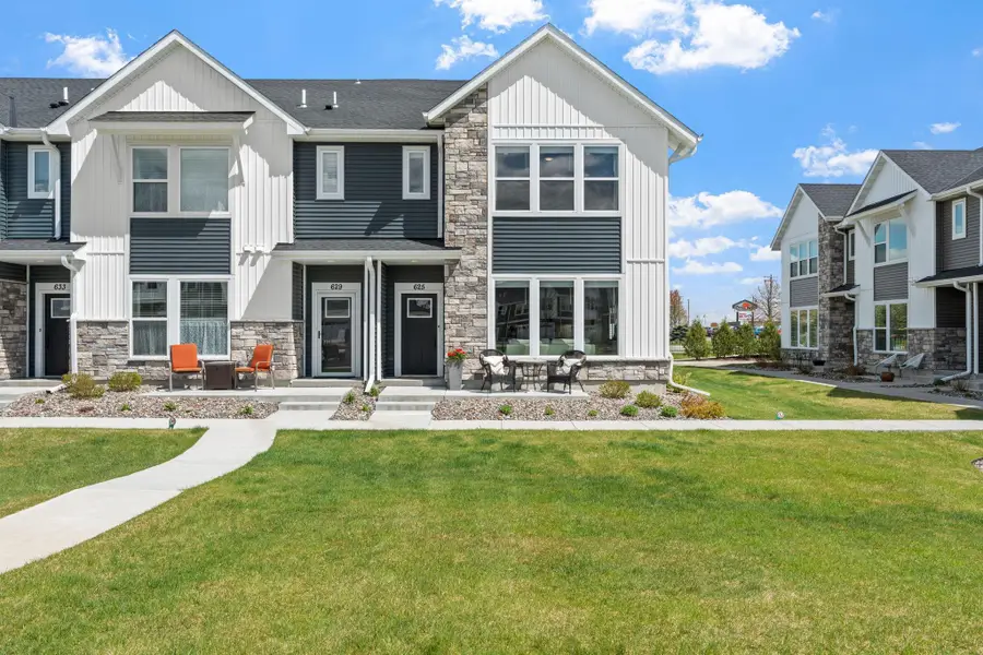 625 E Blossom Circle, Orono, MN 55356 - #2