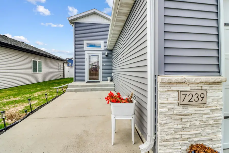 7239 Madelyn Lane S, Fargo, ND 58104 - #3