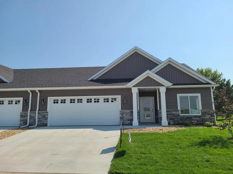 1002 11th Place Nw, Kasson, MN 55944 - #2