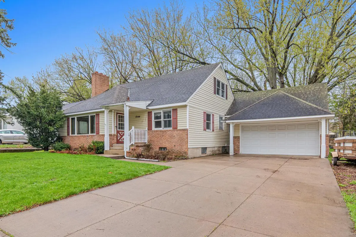 1244 Skillman Avenue W, Roseville, MN 55113 - #1