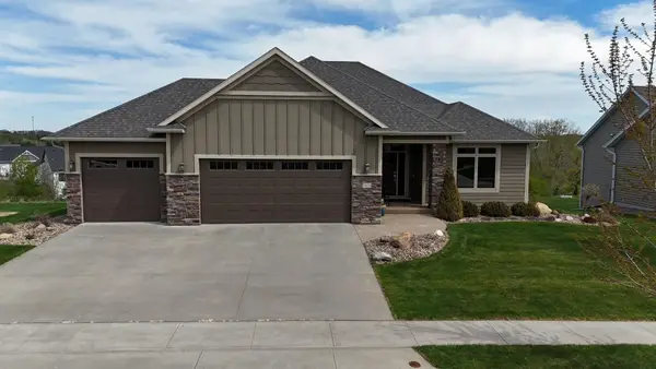 1476 Century Corner Lane Ne, Rochester, MN 55906