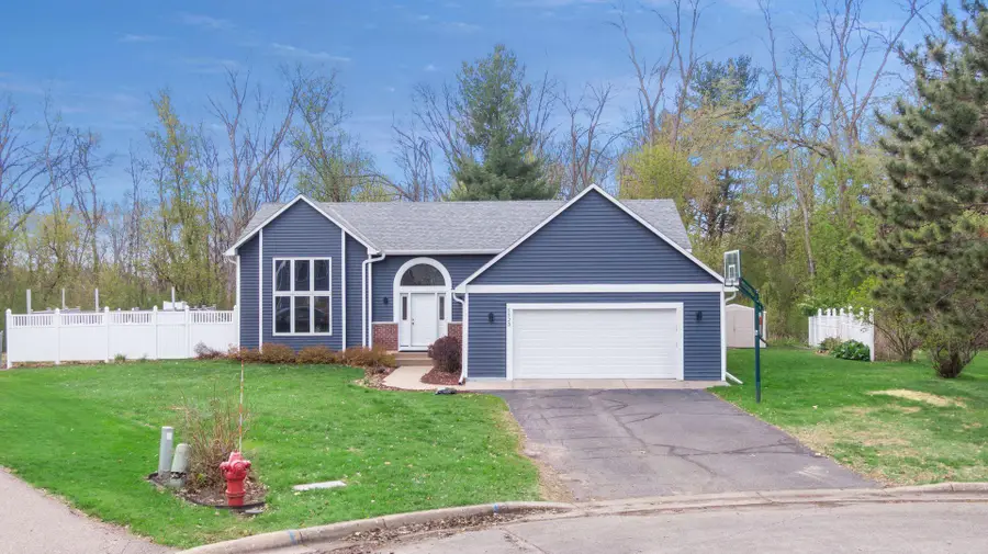 5323 Cedarwood Court, White Bear, MN 55110 - #2