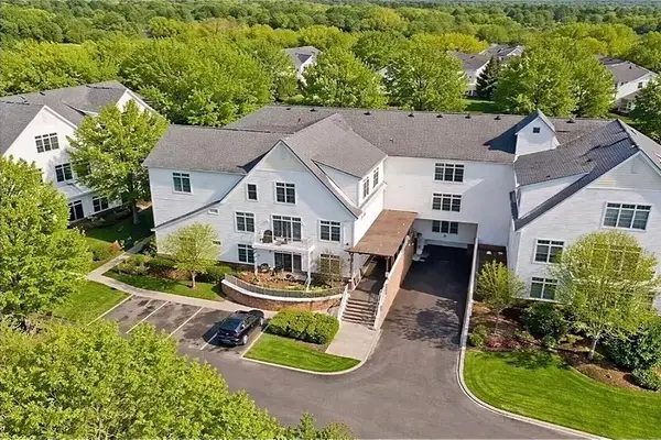 2150 Old School Road #354, Mound, MN 55364