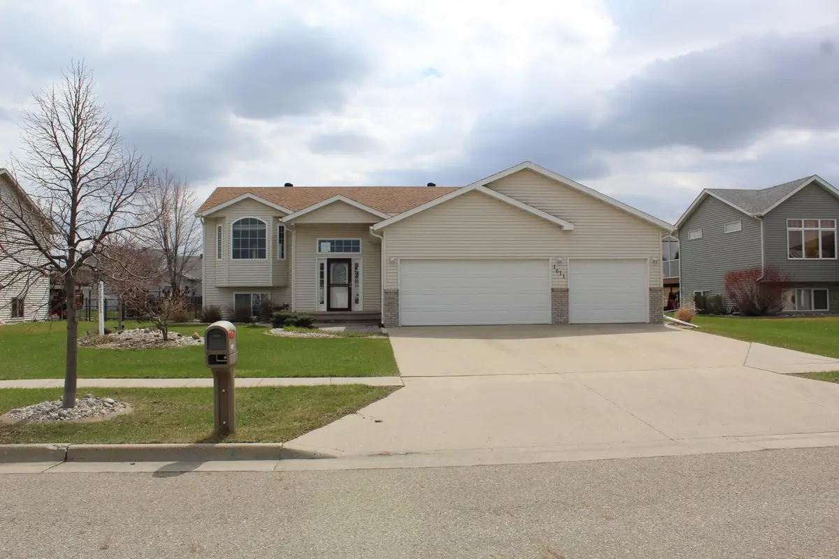 1611 Oakwood Drive, West Fargo, ND 58078 - #1