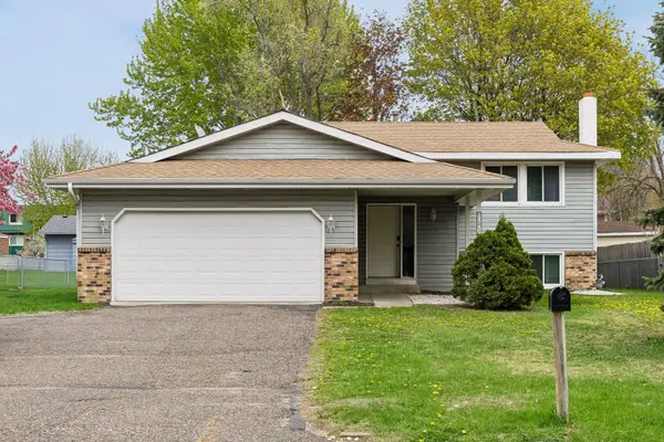 7516 Louisiana Avenue N, Brooklyn Park, MN 55428