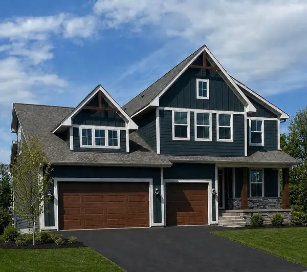 4921 127th Lane Ne, Blaine, MN 55449
